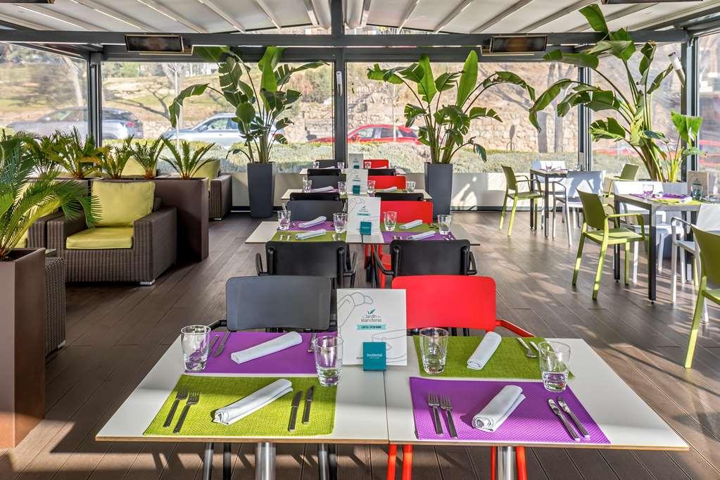 Hotel Zentral Castellana Norte Мадрид Ресторант снимка