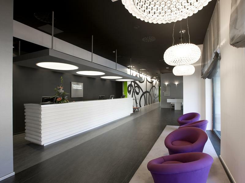 Hotel Zentral Castellana Norte Мадрид Екстериор снимка