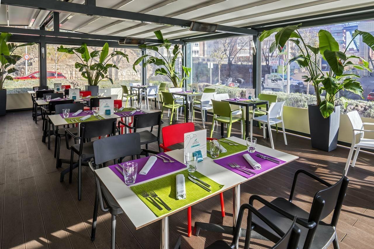 Hotel Zentral Castellana Norte Мадрид Екстериор снимка